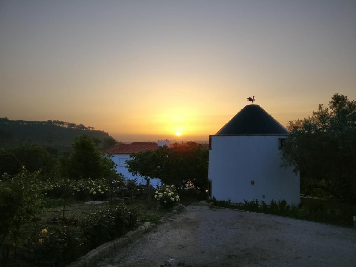 Bed and Breakfast Olá Belém! Cozy Windmill, Stunning views to Lisboa Caparica Exteriér fotografie